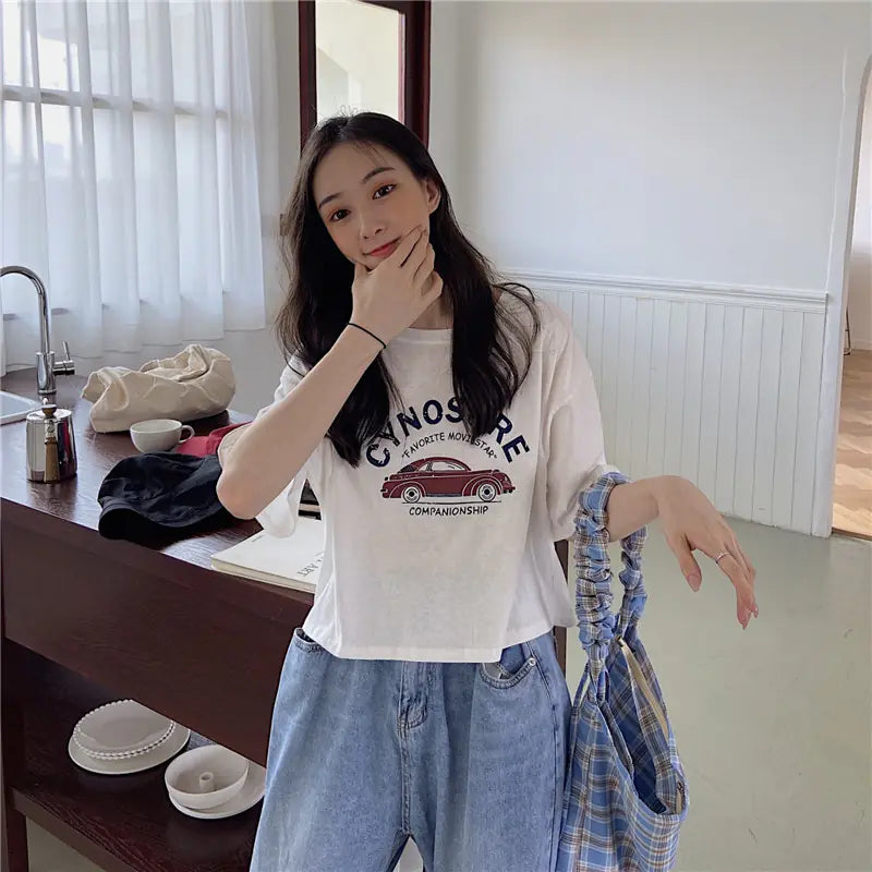 Loose Fit Short Sleeve T-Shirt for Women - Vintage Style